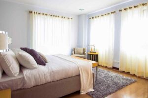 Read more about the article Fabric Rotation for Home Decor: Curtain Swapping Tips All Year Round