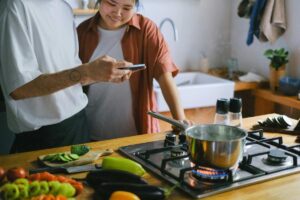 Read more about the article Mindful Cooking Gadgets: Enhancing Mental Health and Reducing Stress!